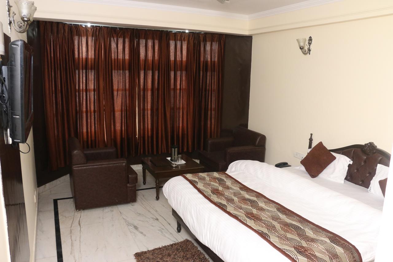New Bharat Hotel Mussoorie Buitenkant foto
