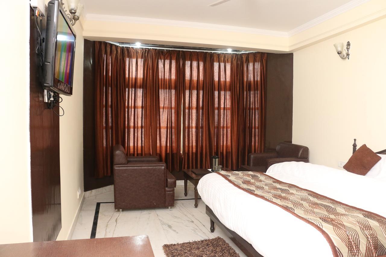 New Bharat Hotel Mussoorie Buitenkant foto