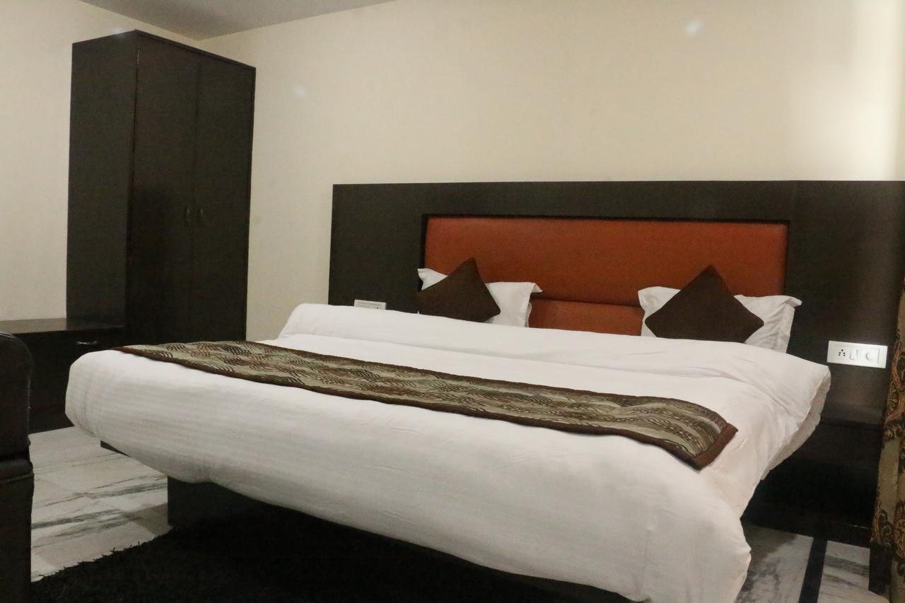 New Bharat Hotel Mussoorie Buitenkant foto