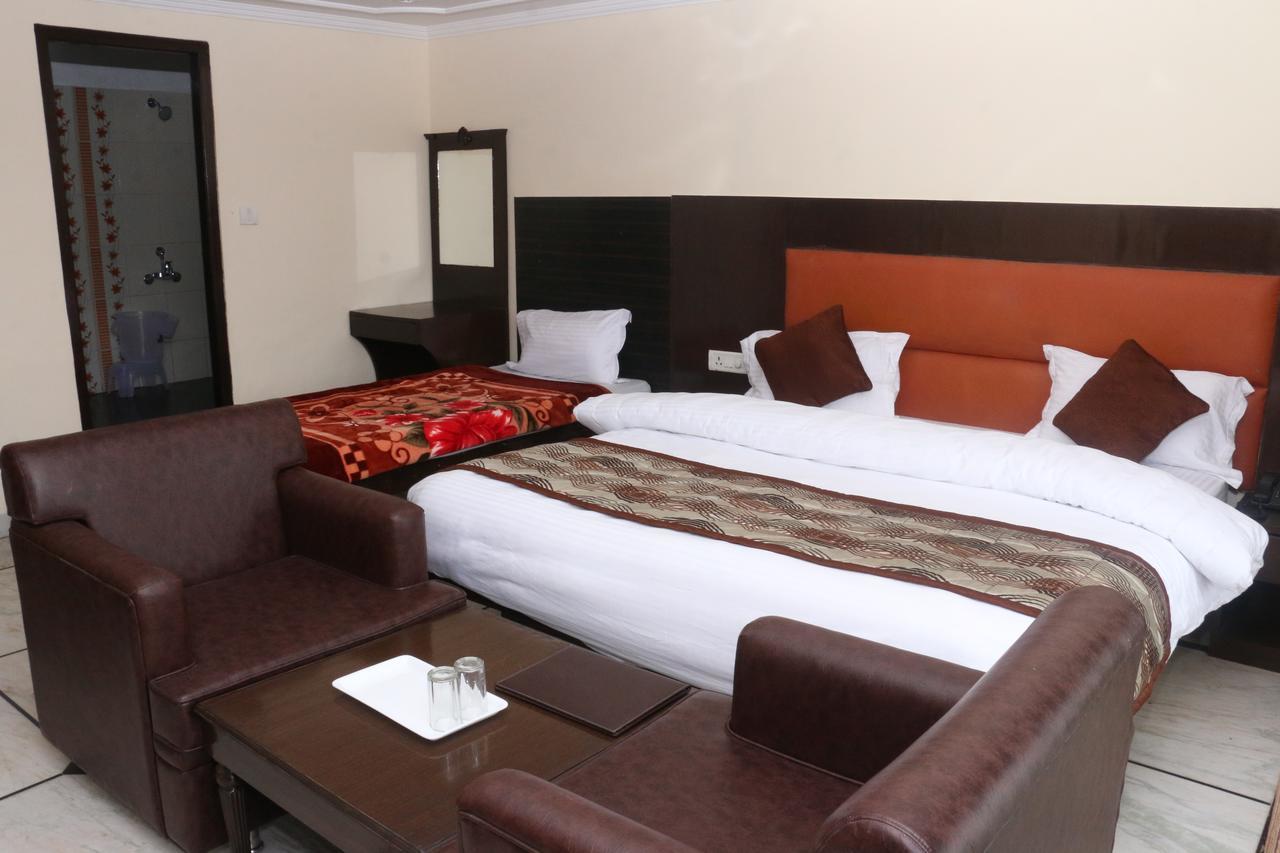 New Bharat Hotel Mussoorie Buitenkant foto