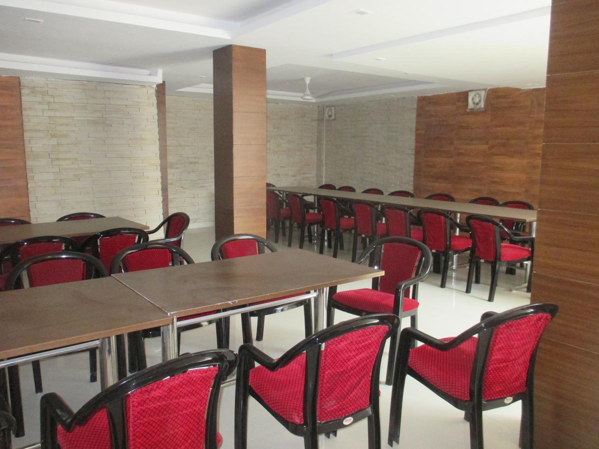 New Bharat Hotel Mussoorie Buitenkant foto